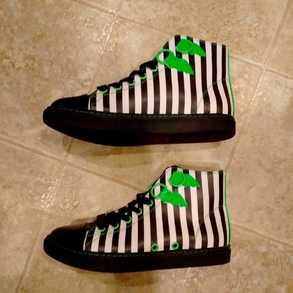 Strange Cvlt Striped Beetle Sneakers - Picture 3 of 8